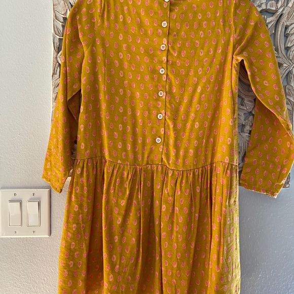 Girls golden mustard yellow dress with pink dots - Picture 6 of 7